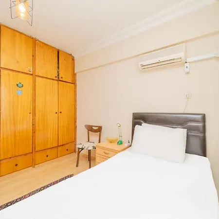 Cozy Flat W Balcony 10 Min To In Antalya